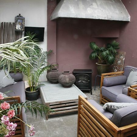 Downtown46 Acomodação com café da manhã Bergen op Zoom Exterior foto